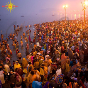 Read more about the article Mahakumbh 2025: महाकुंभ में गंगा स्नान कैसे करें जान ले इसके नियम,साथ ही जाने वेदो में महाकुंभ का महत्व