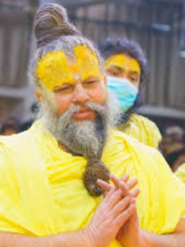 प्रेमानंद जी महाराज से जानिए कैसे भगवान का नाम जप बदल सकता है आपकी किस्मत!