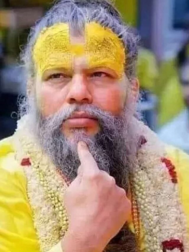 प्रेमानंद जी महाराज से जानें सच्ची गुरु दक्षिणा का अर्थ